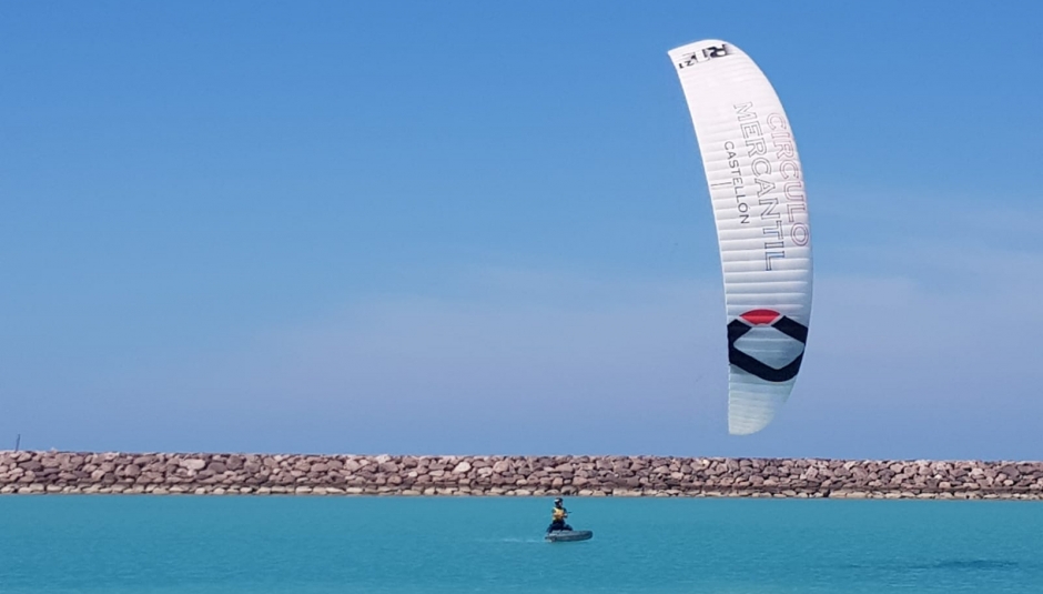 20190227081933.formula_kite